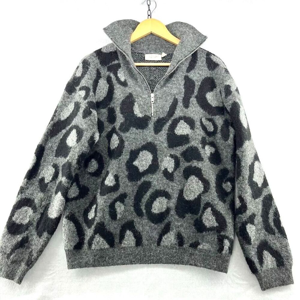 RD Style Women's Pullover Sweater M Gray Black Leopard Animal Print 1/4 Zip NWOT